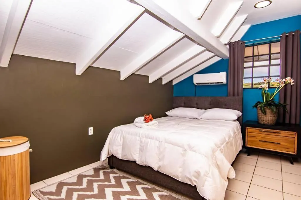 Citylife Apartments In Historic Willemstad - 2 Bedroom Apartment - K